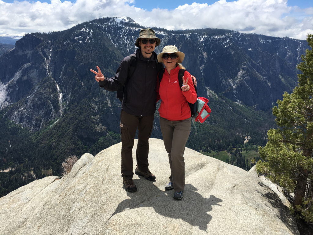 "Yosemite <img loading=