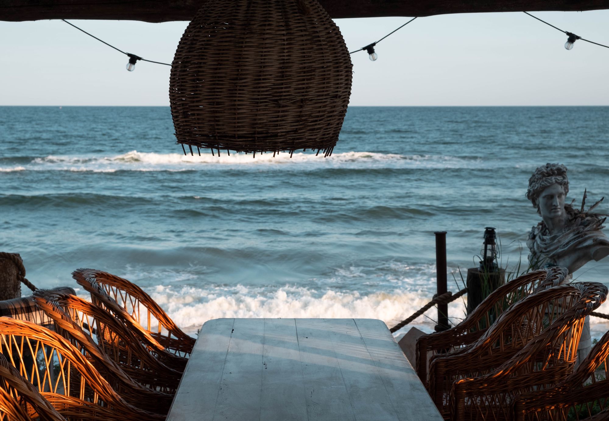 Оксамитовий сезон в Україні – де шукати найкращі пляжі Одещини