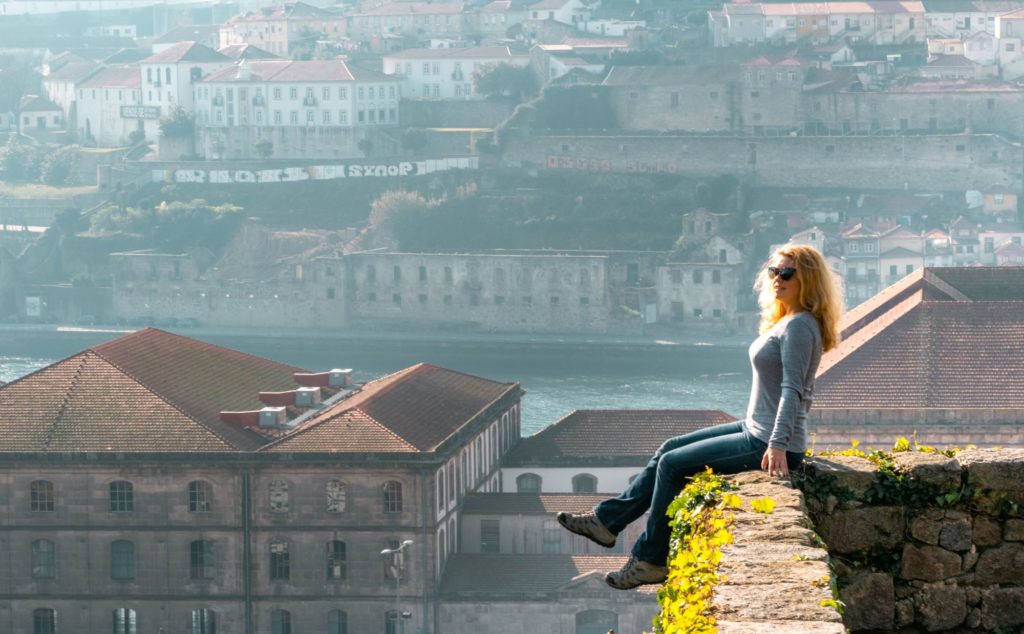 "Порту" <img loading=