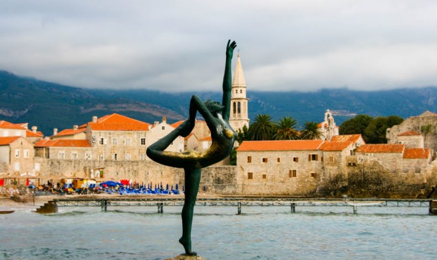 Будва – пляжний відпочинок у Чорногорії