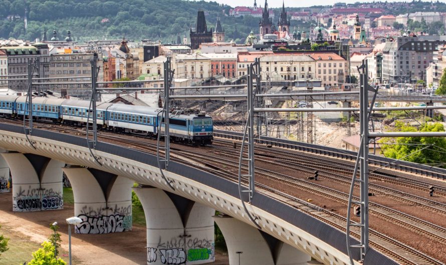 Безкоштовний транспорт для українців в Європі (оновлюється)