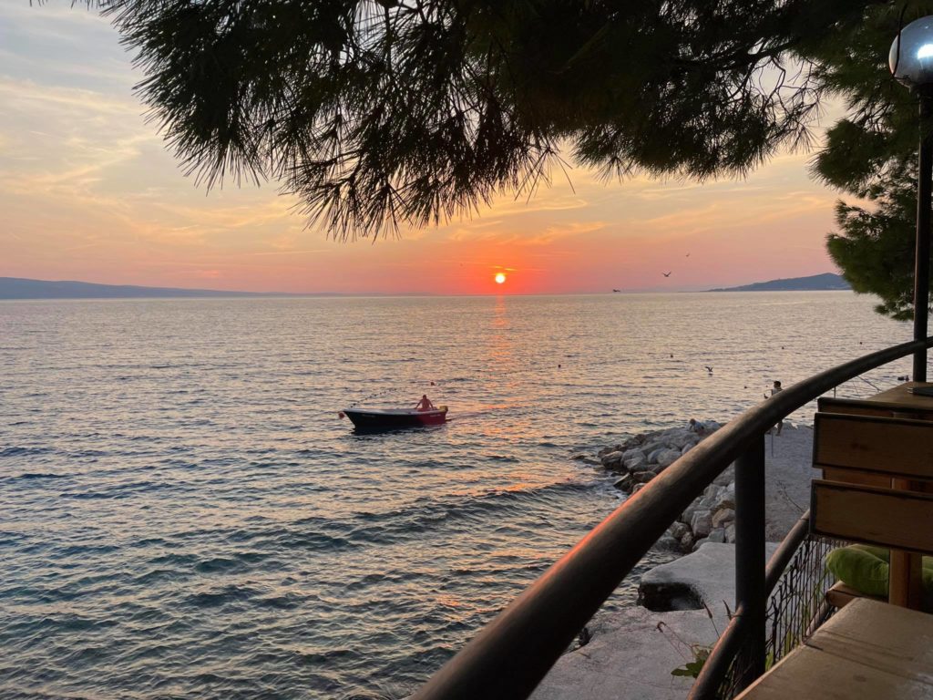 <img class="pull-center" title="The coast of Croatia" src="https://www.journeys6senses.com/wp-content/uploads/2021/11/241777730_258686646146958_1937881004662359088_n-1024x768.jpg" alt="Independent travel in Croatia">
