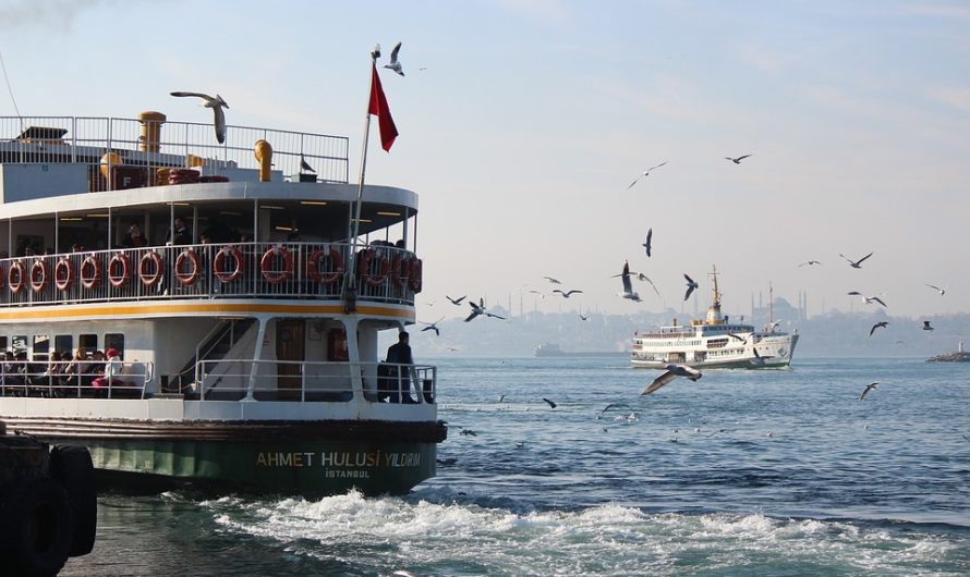 Istanbul in transit – 4 routes around the city for several hours