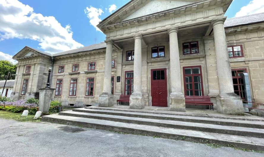 Палац Орловських у Маліївцях – цікава локація на Хмельниччині