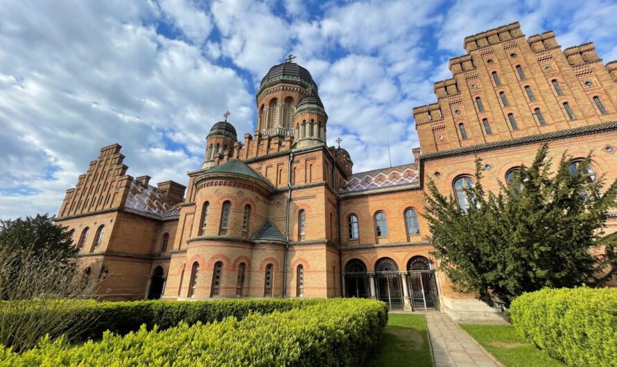 Чернівці – гарна альтернатива Львову на вихідні