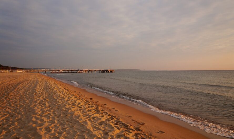 TOP-10 sea beaches in Poland for summer vacation